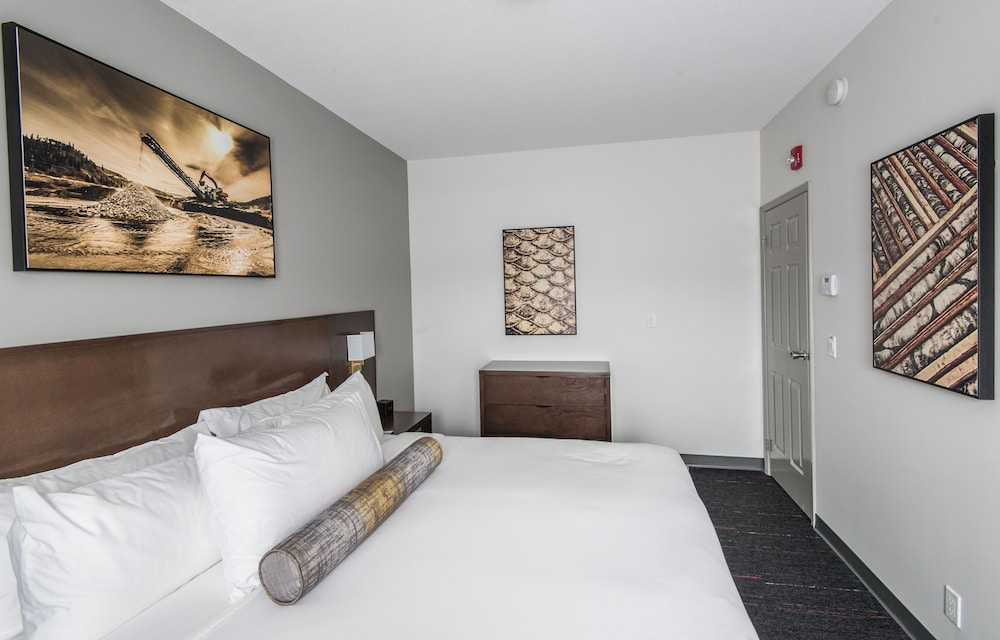 Edgewater Hotel 12/66