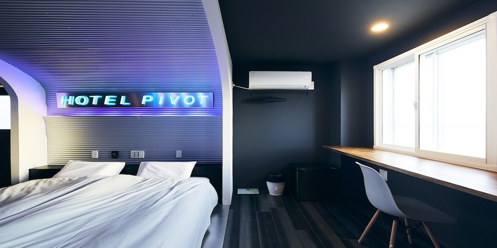 Hotel Pivot Shin-Imamiya Ekimae Osaka 6/31