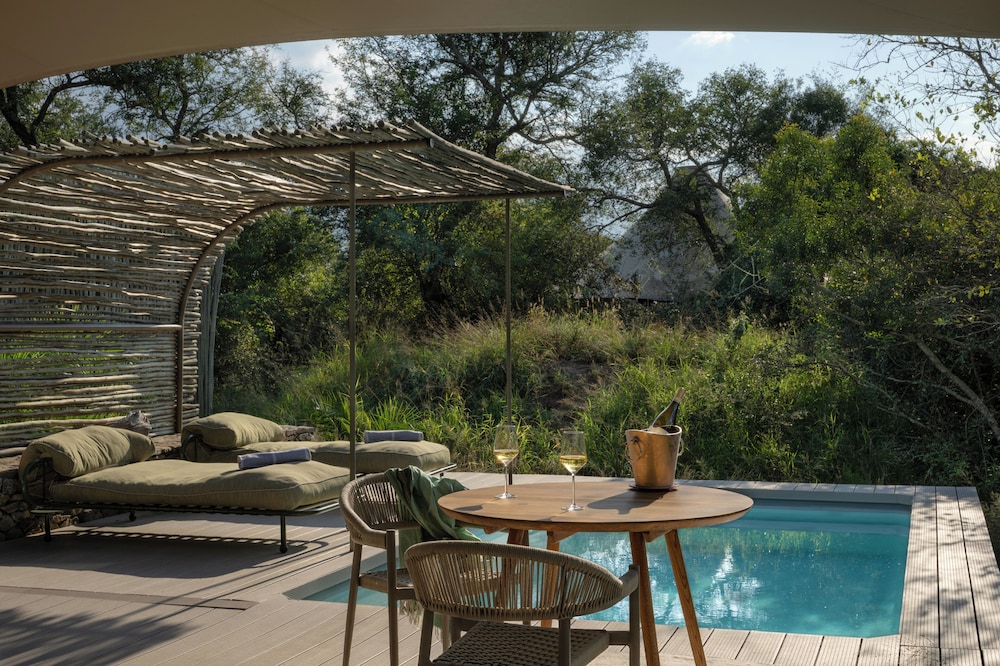 Thornybush Saseka Tented Camp 19/50