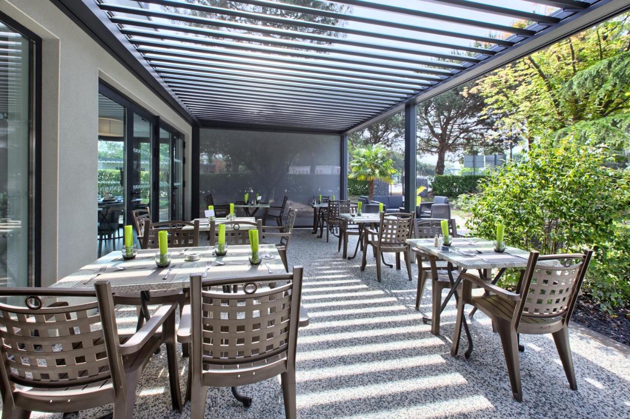 AU COMTÉ D'ORNON HOTEL & SPA 18/23