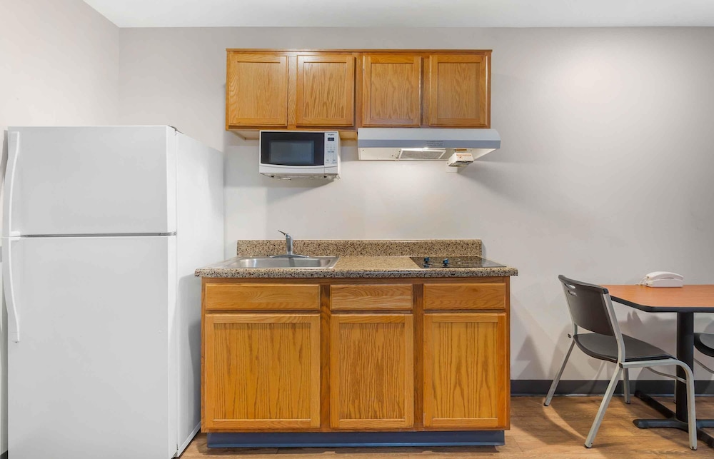 Extended Stay America - Select Suites Fort Myers - Northeast 31/39