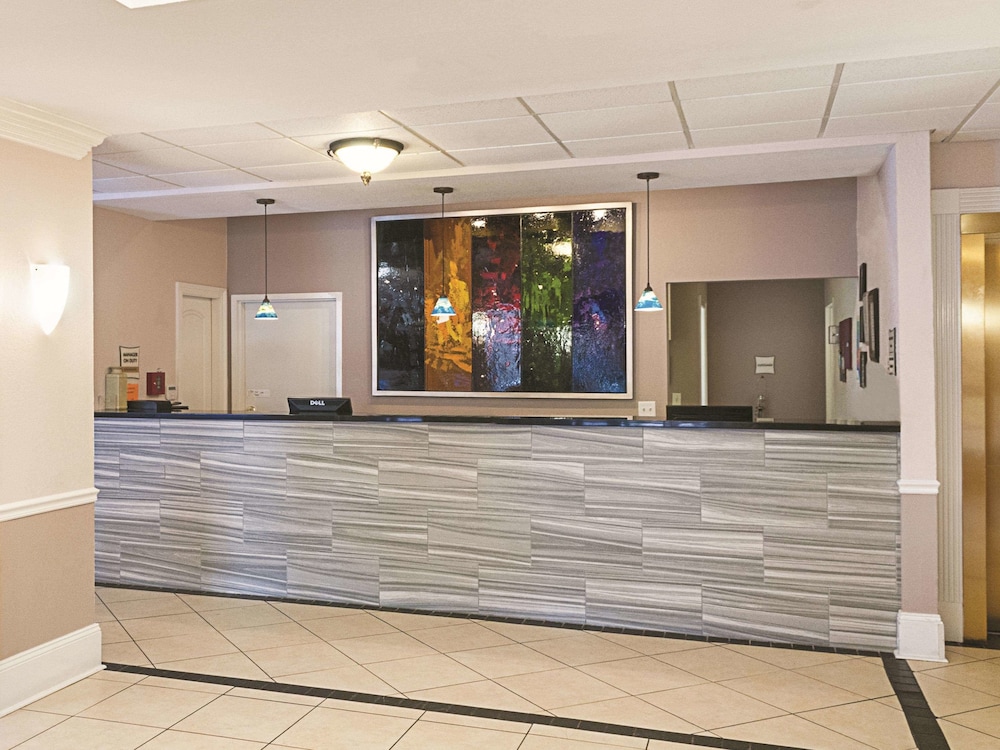 Studio6 Slidell, LA North Shore 7/52