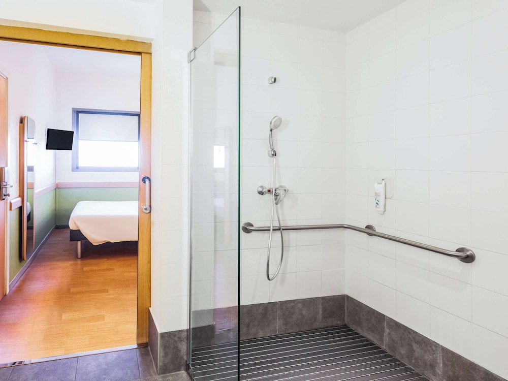 ibis budget Madrid Vallecas 46/49