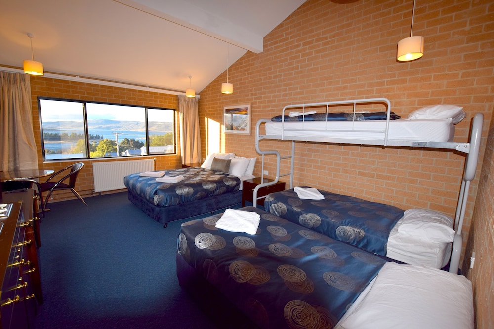 Alpine Resort Motel 26/50