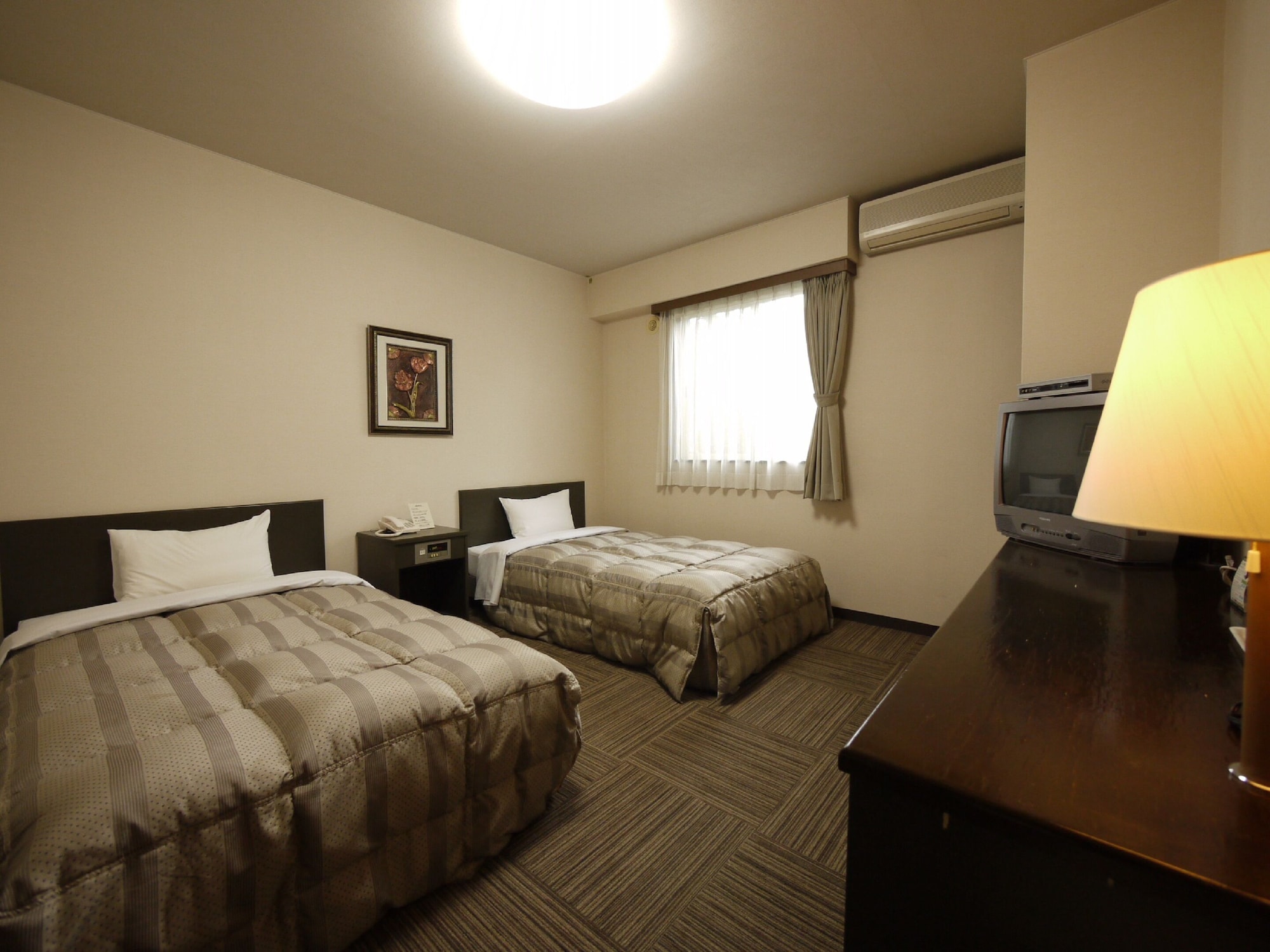 Room, Twin Beds