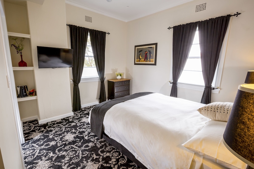 The Commercial Boutique Hotel 9/60