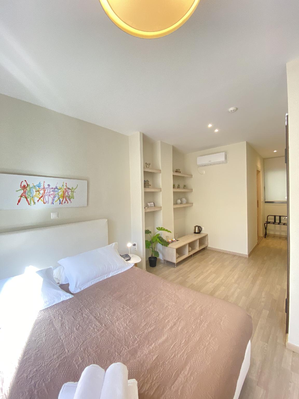 جناح تنفيذي، Tins Hotel City 2/2