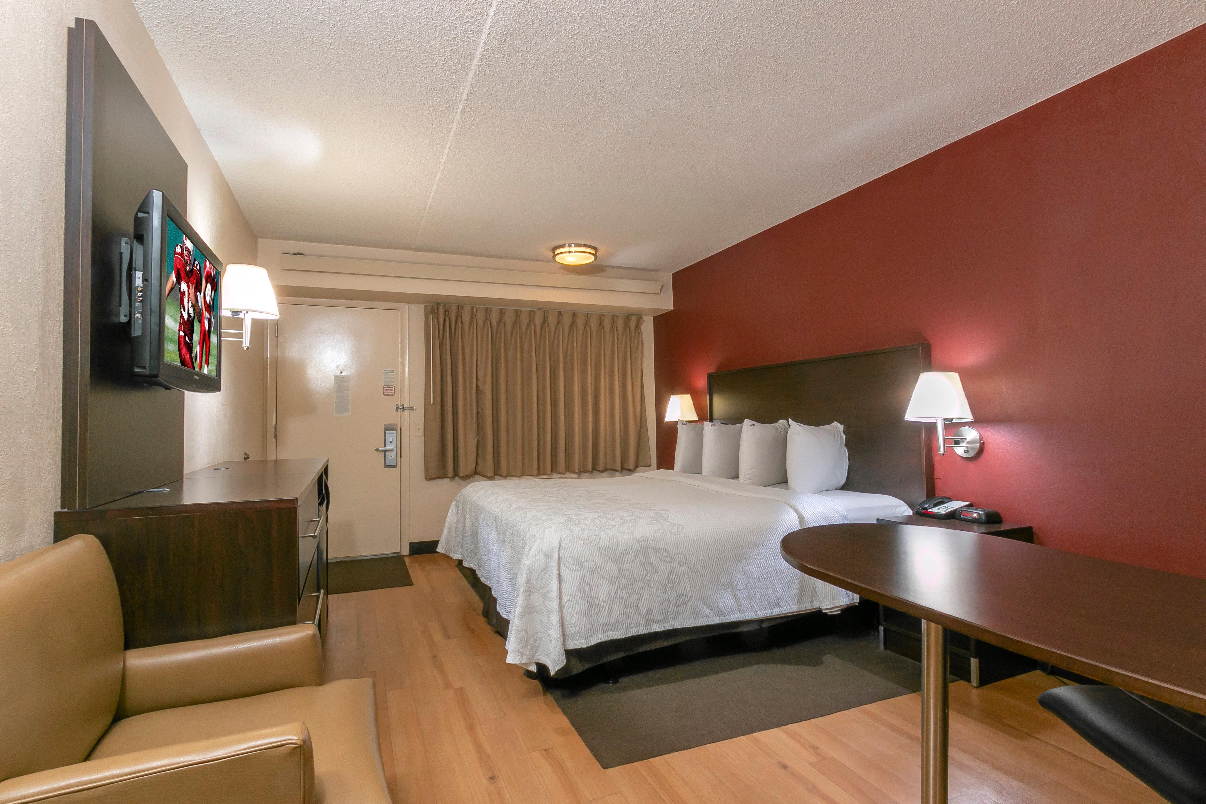 Red Roof Inn Plus San Francisco Airport 12/27
