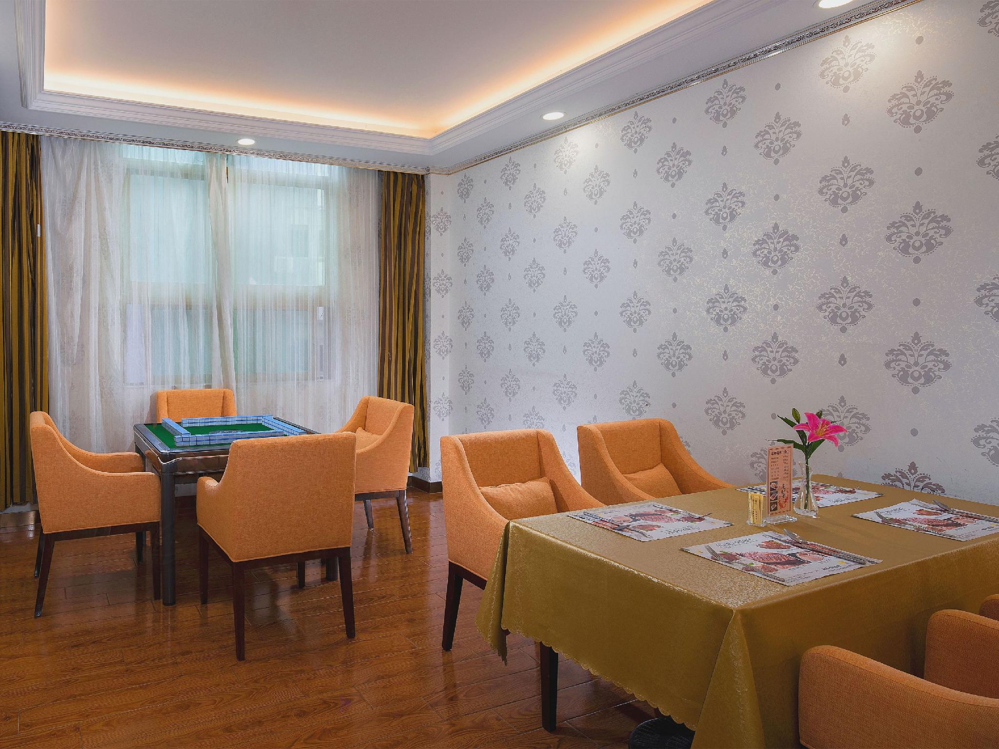 Vienna International Hotel (Shenzhen Guanlan Huanguan South Road) 28/45