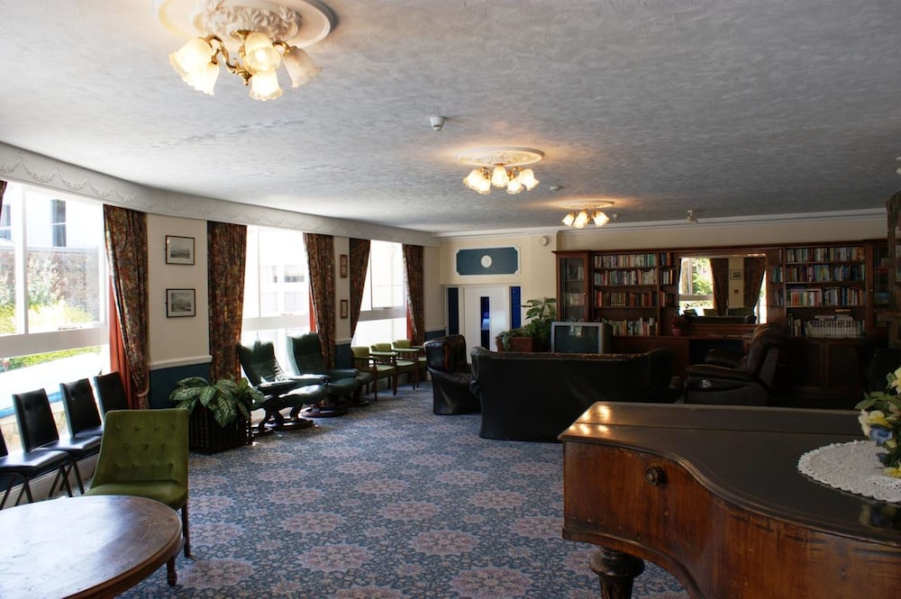 Grange Lodge Hotel 30/46