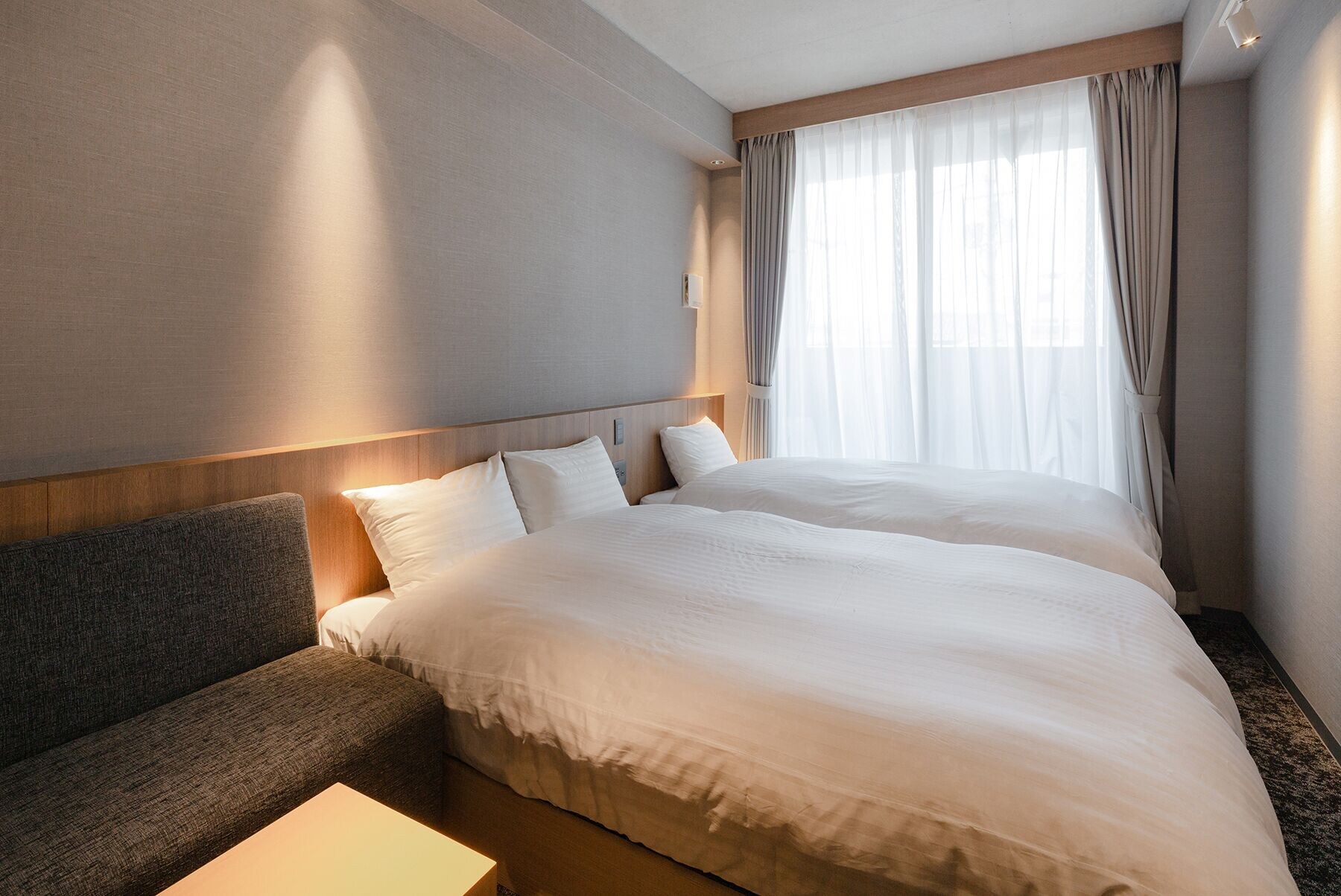 COMFORT, DOUBLE OR TWIN BED
