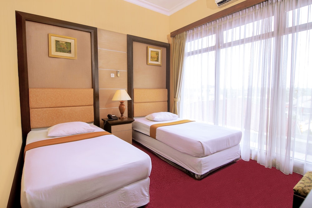 Hotel Hakmaz Taba Syariah Lubuk Linggau 23/49