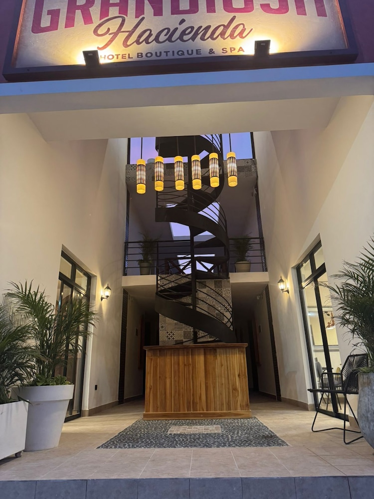 Hotel Boutique Grandiosa 5/48