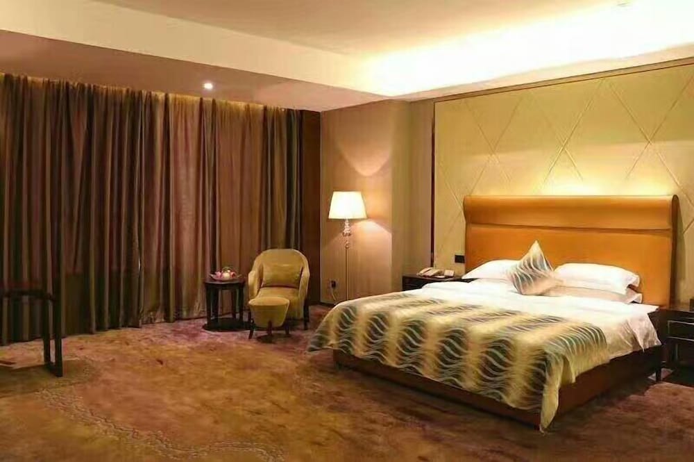 Tong Yu International Hotel 15/39