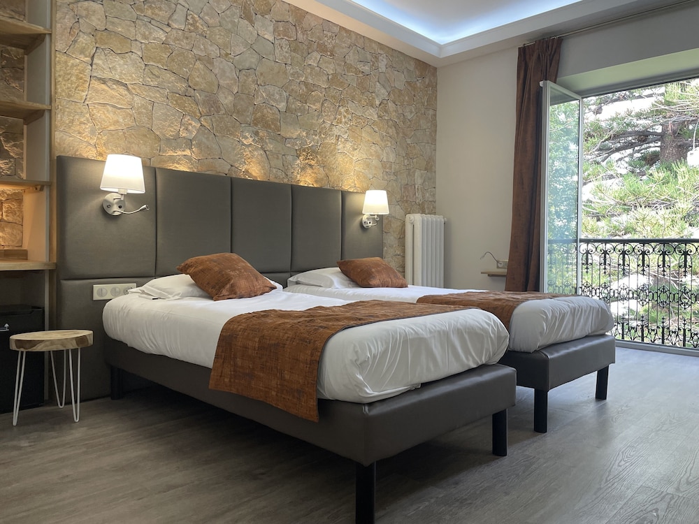 SUPERIOR, TWIN BEDS