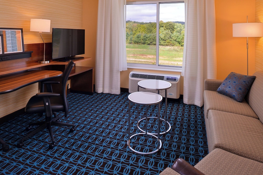 Fairfield By Marriott Inn Suites Plymouth White Mountains 32/47