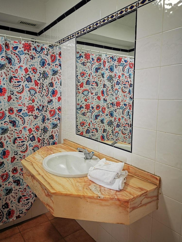Apartamentos Oasis San Antonio 27/53