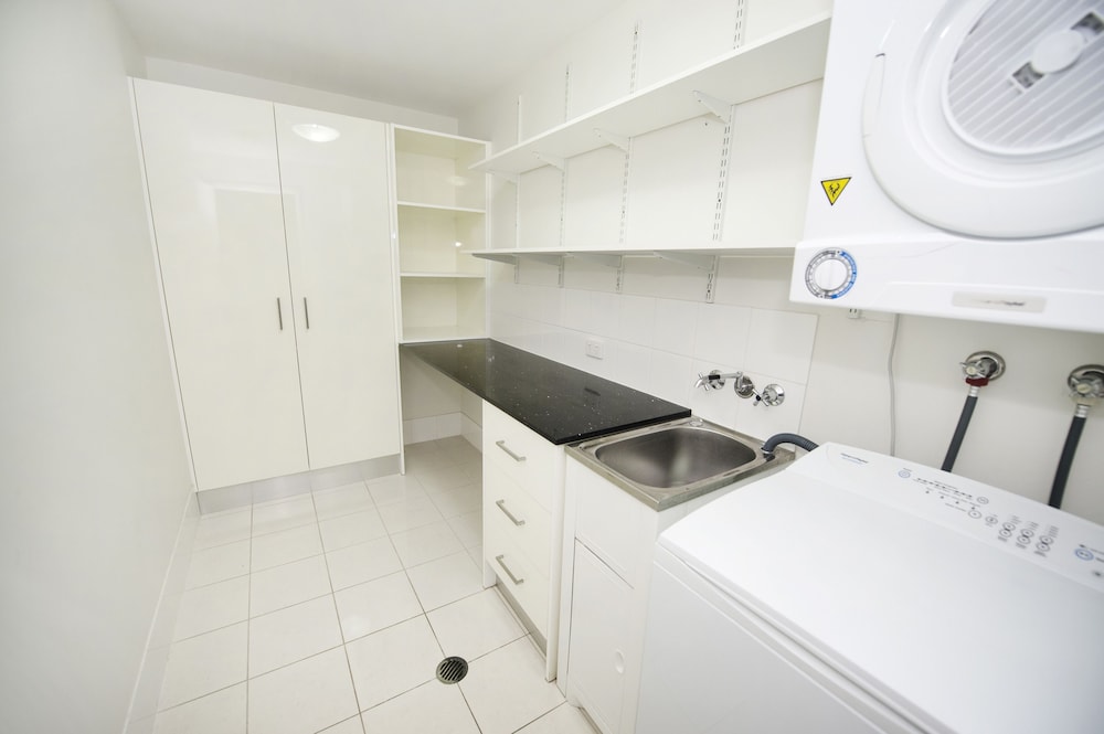 GLADSTONE CITY CENTRAL APARTMENT HOTEL 21/46