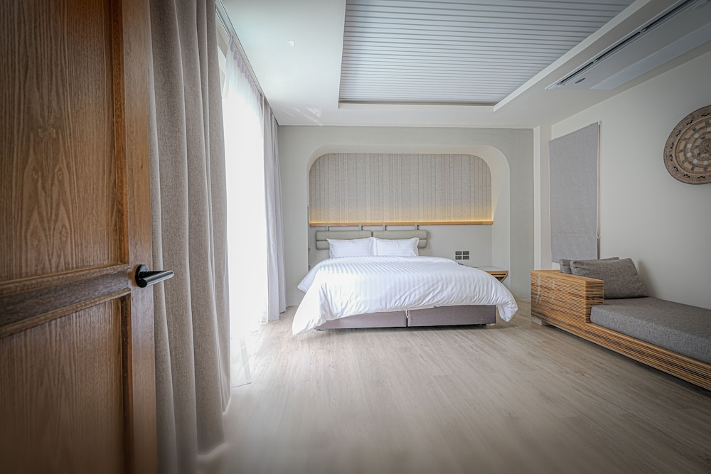 Pool, Family Suite, Villa
