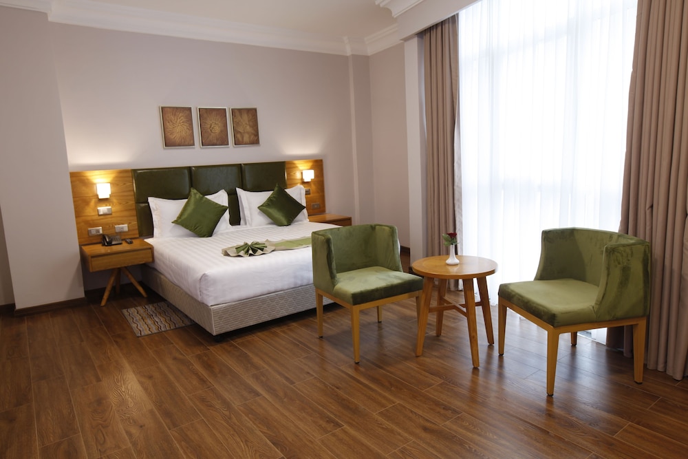 Sabon Hotel 12/39