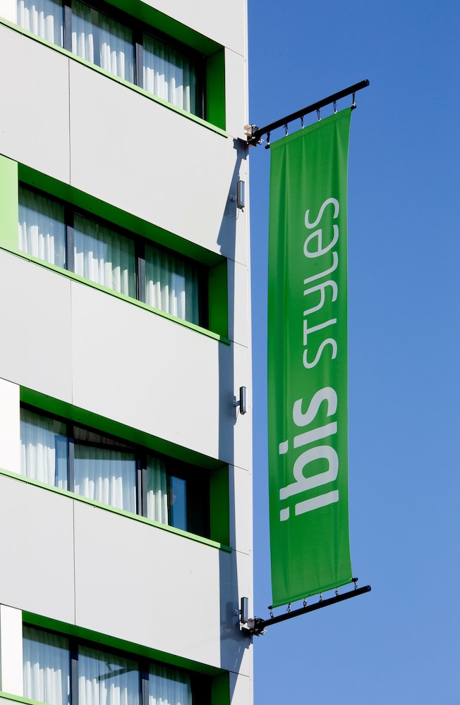 ibis Styles Clermont Ferrand Gare 3/72