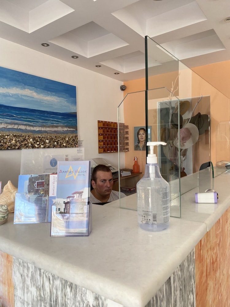 Annita S Village 27/68