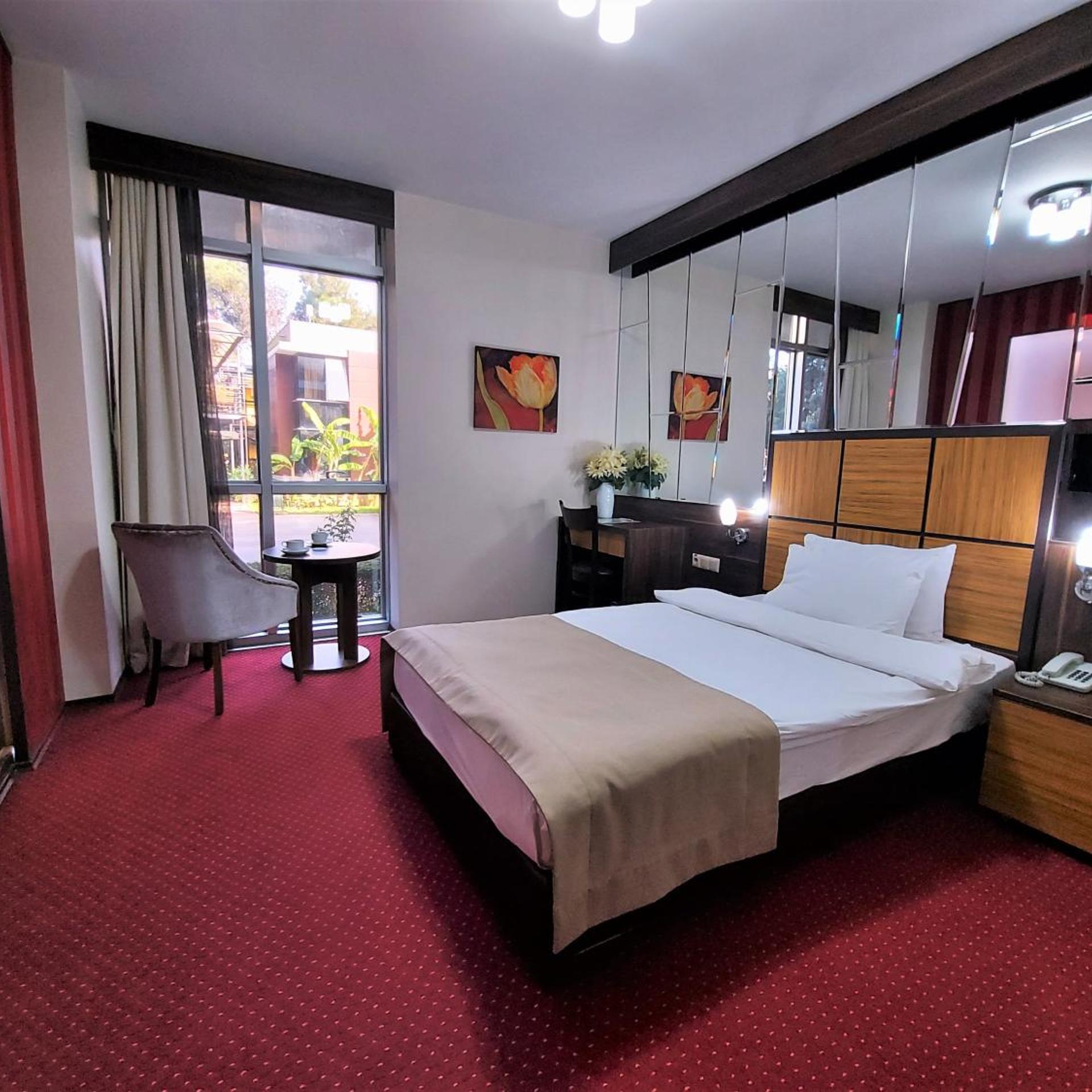 Cetinel Otel 12/47