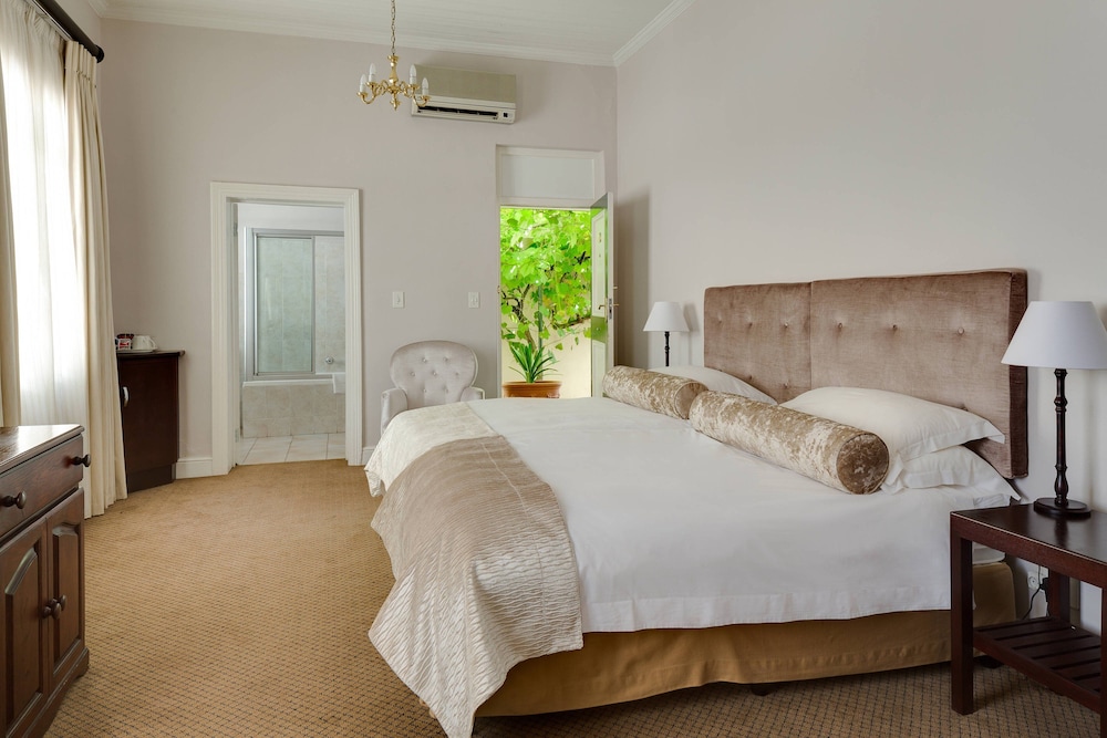 Protea Hotel By Marriott Stellenbosch Dorpshuis Spa 12/44