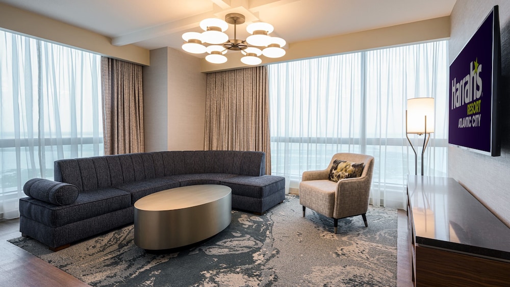 Harrahs Resort Atlantic City - A Caesars Rewards Destination 51/70