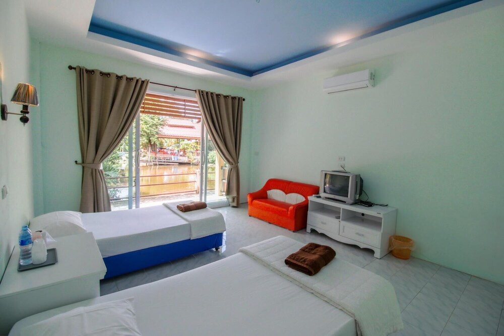 Best House Resort 20/31