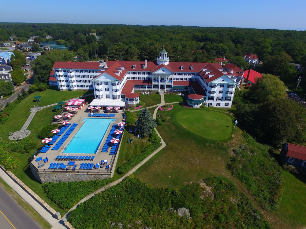 The Colony Hotel 37/49
