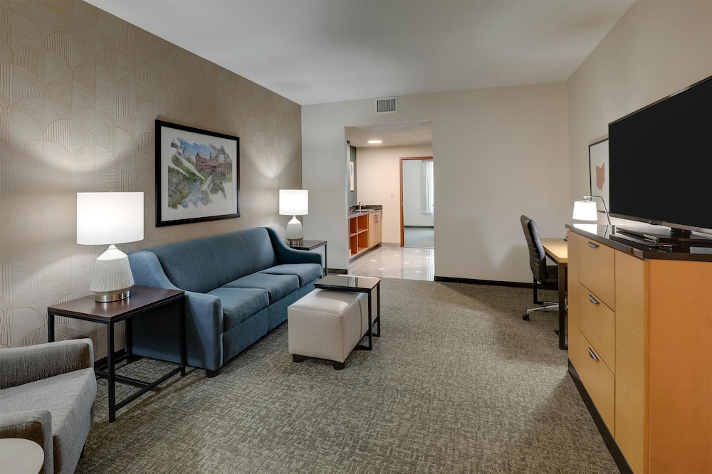 Drury Inn and Suites North Dayton 30/50
