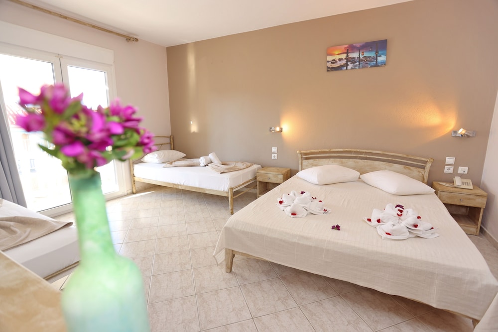Summer Dream Hotel 31/50
