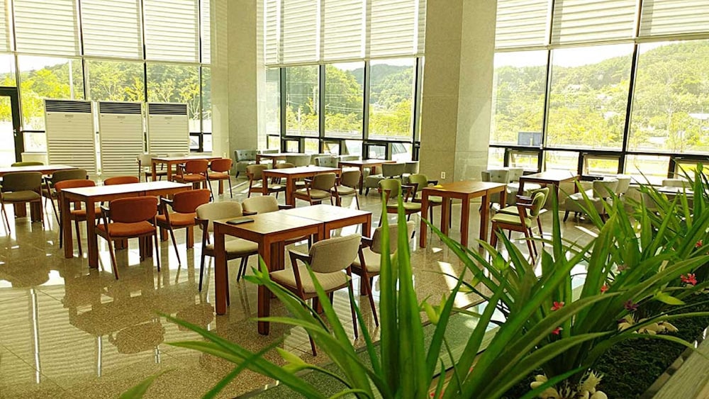 Yangyang International Airport Hotel 36/48