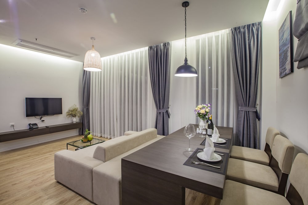 Parosand Hanoi Hotel & Apartment 33/50