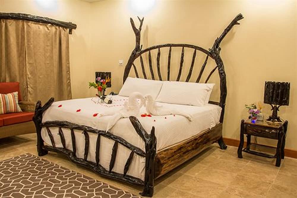 Black Orchid Resort 24/62