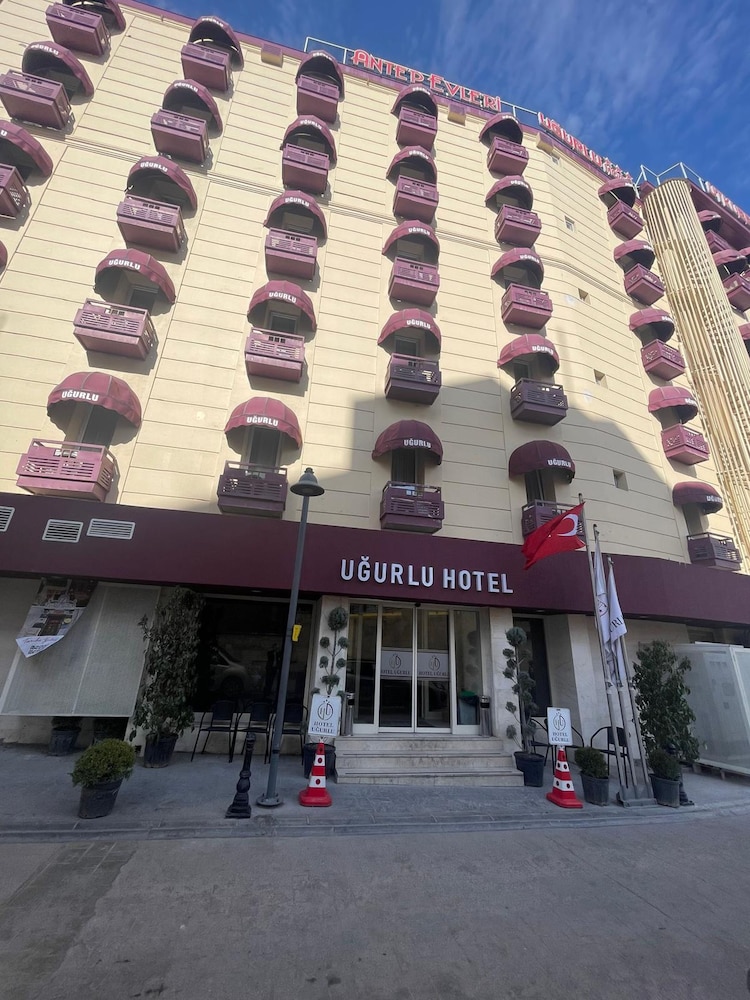 UGURLU HOTEL 8/54