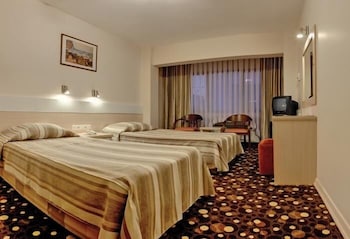 Yumukoglu Izmir 10/25
