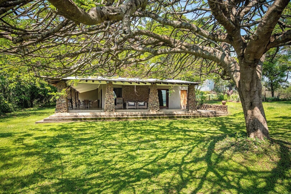 Summerfields Rose Retreat Spa 45/50