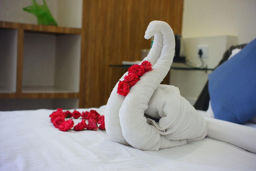 Hotel Sai Miracle 24/49