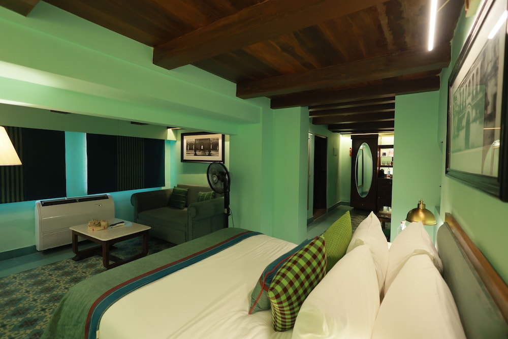 THE Lotus Palace Chettinad 24/63