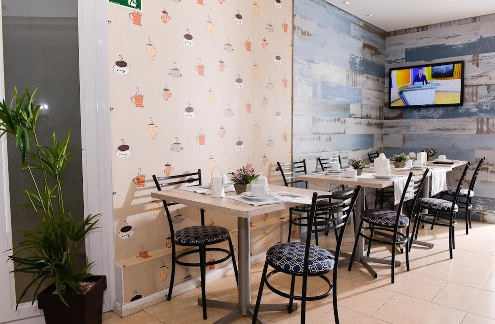 HOTEL PLAZA CASCAVEL 54/65