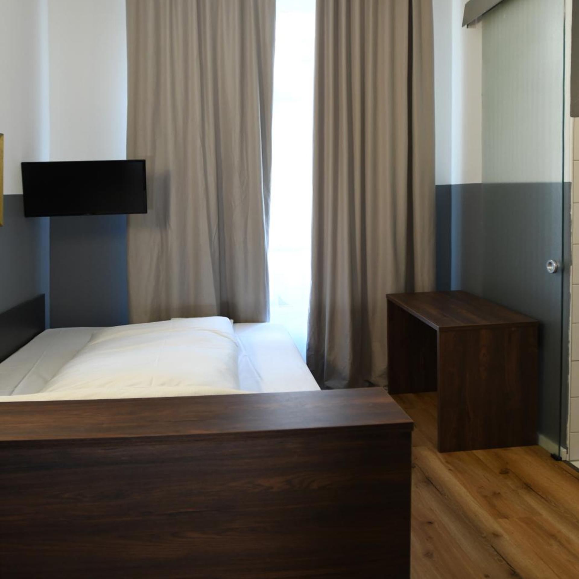 Apadana Hotel 18/50