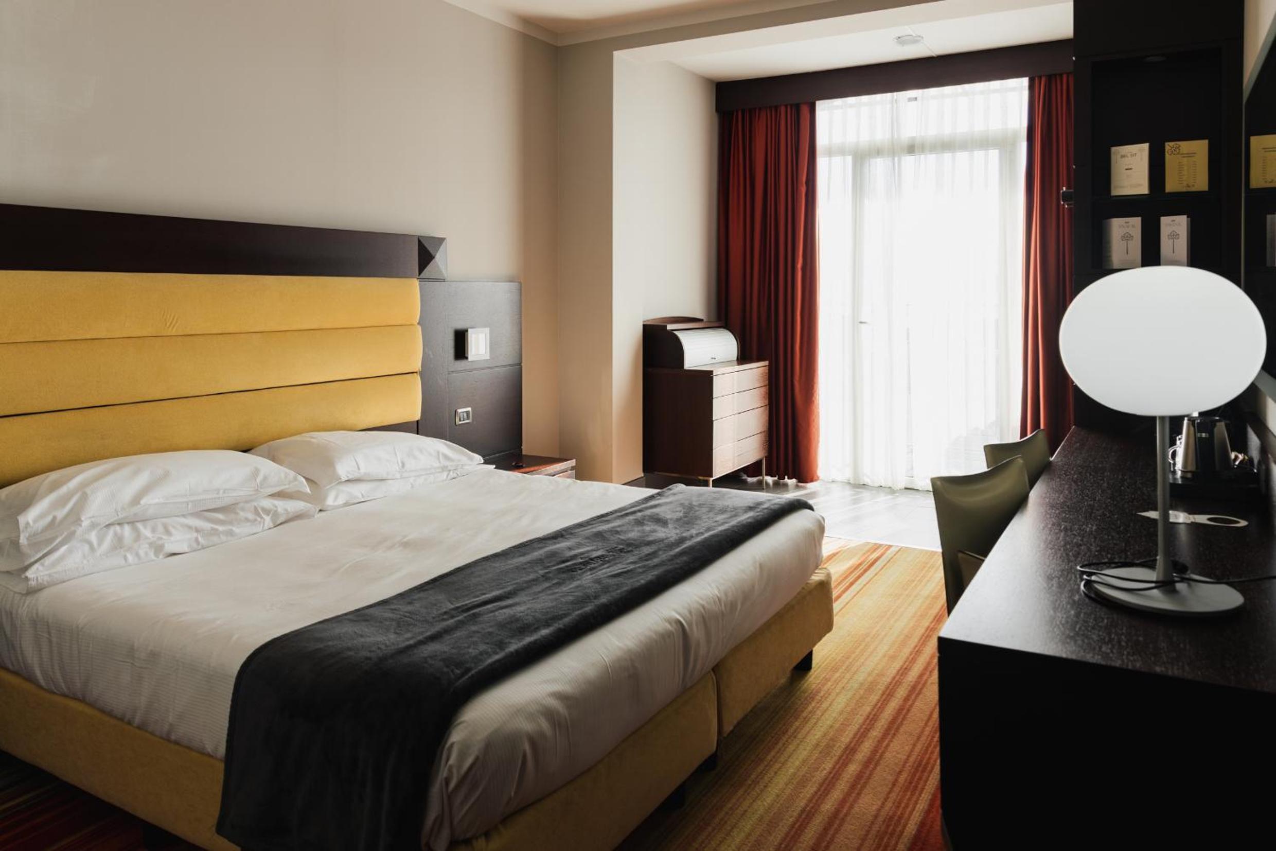 Superior, Double or Twin Bed
