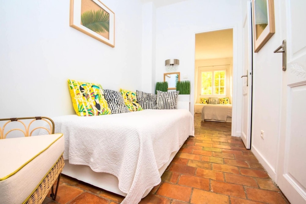Hôtel De La Plage Mahogany 31/66