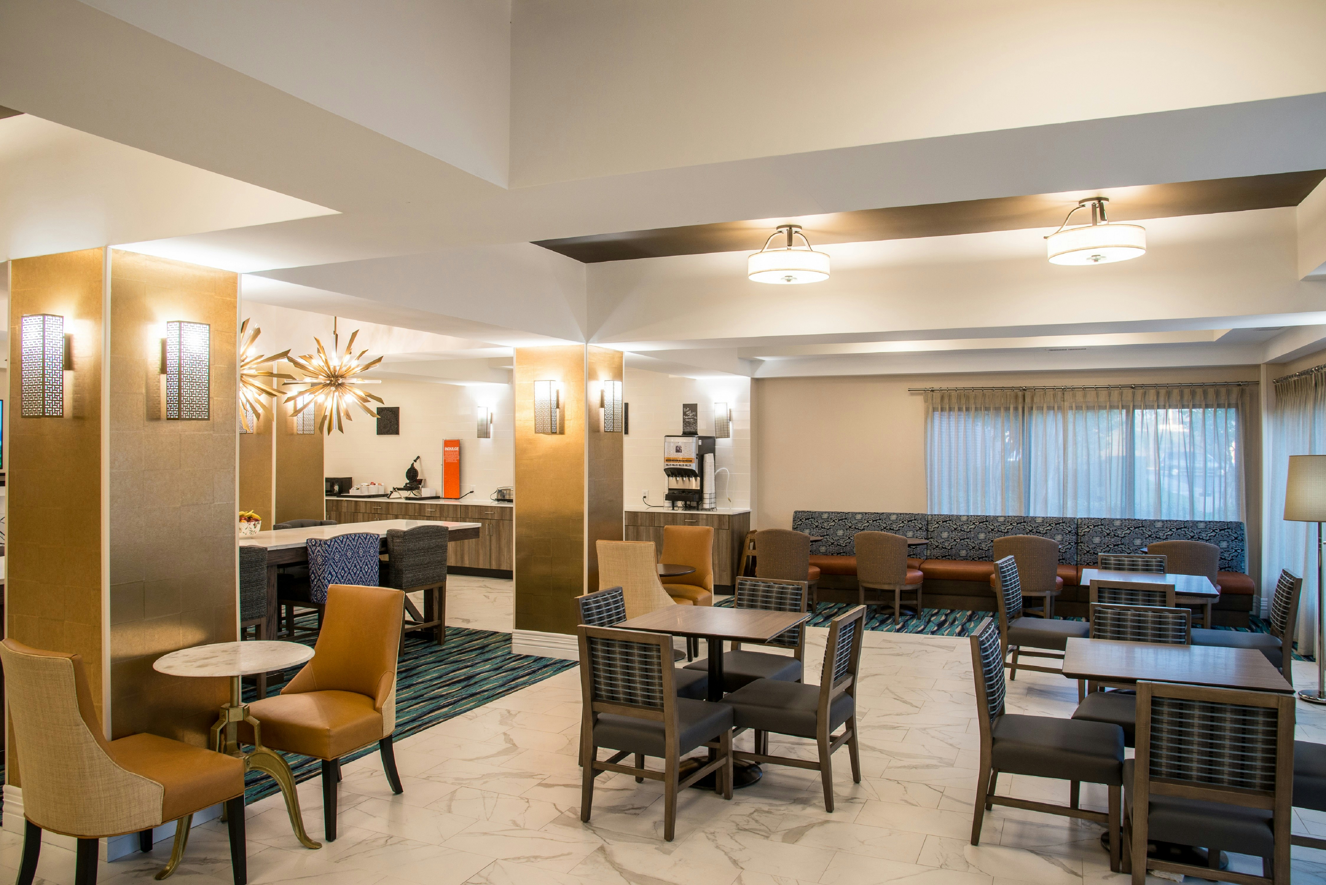 Hampton Inn & Suites Jackson Downtown-Coliseum 60/76