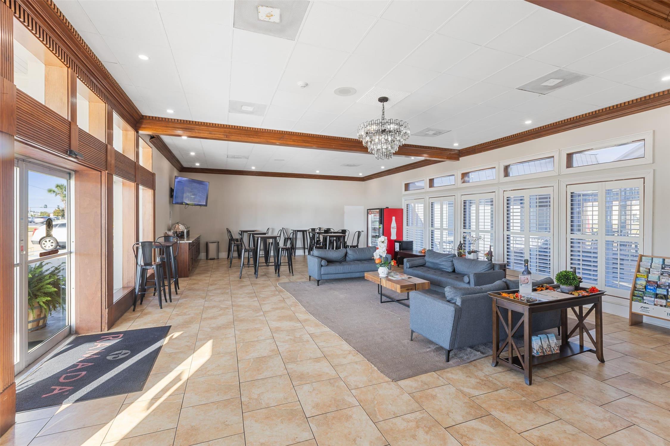 Ramada by Wyndham Houma 14/27