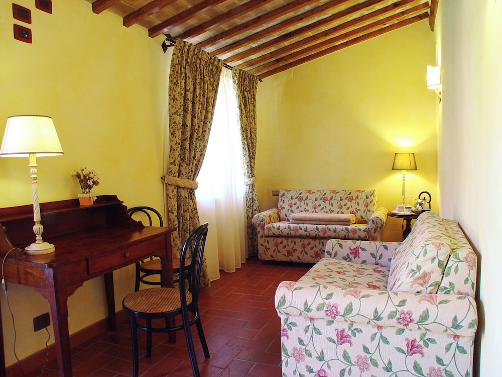 Agriturismo La Sovana 43/75