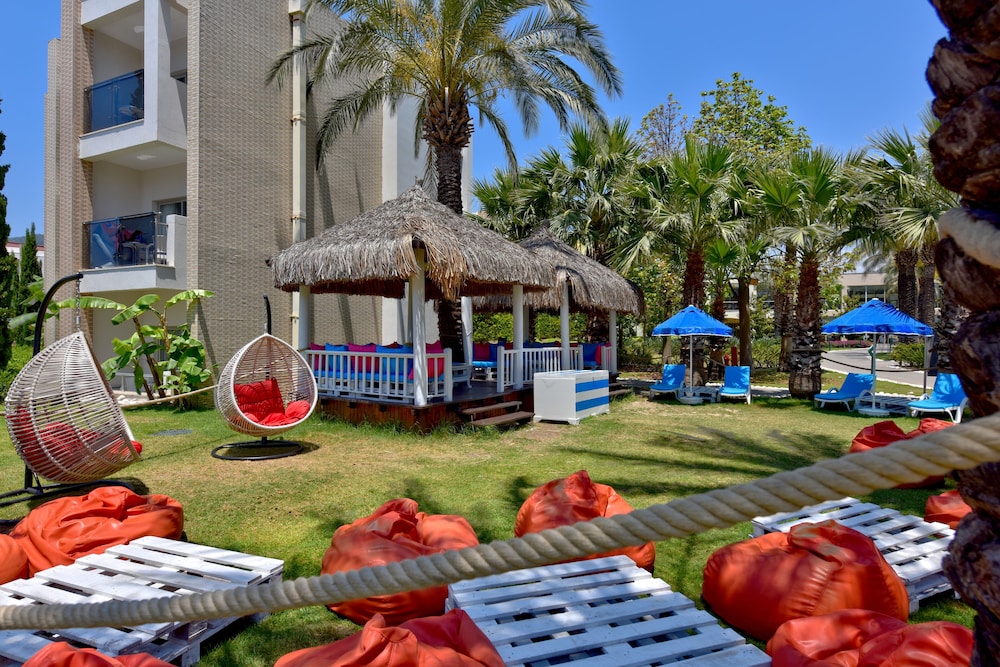 TUI Blue Tropical 40/50