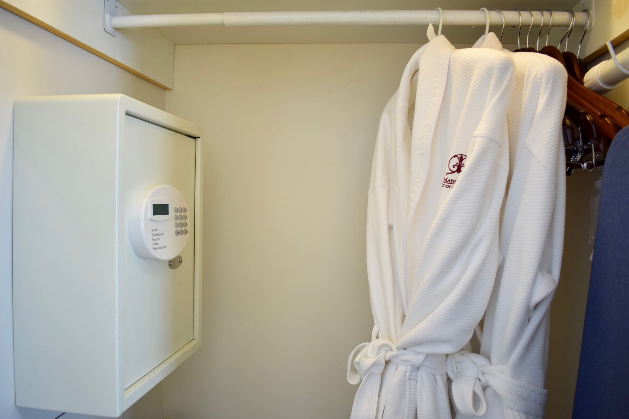 Junior Suite, Executive, King Bed